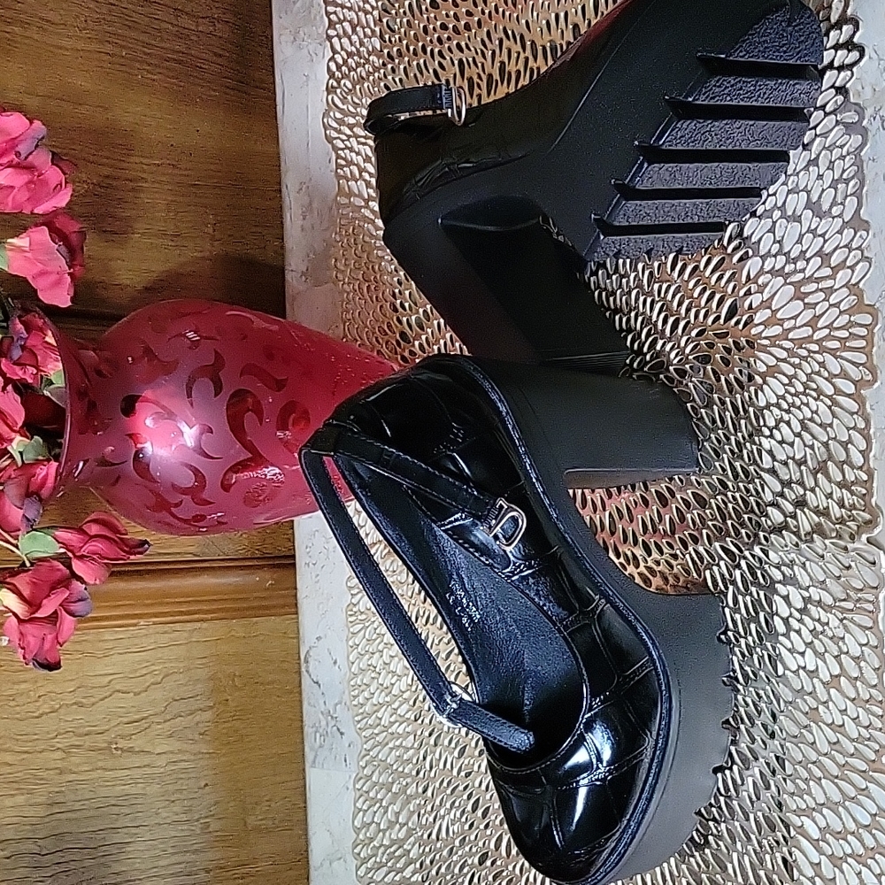 Black platform heels